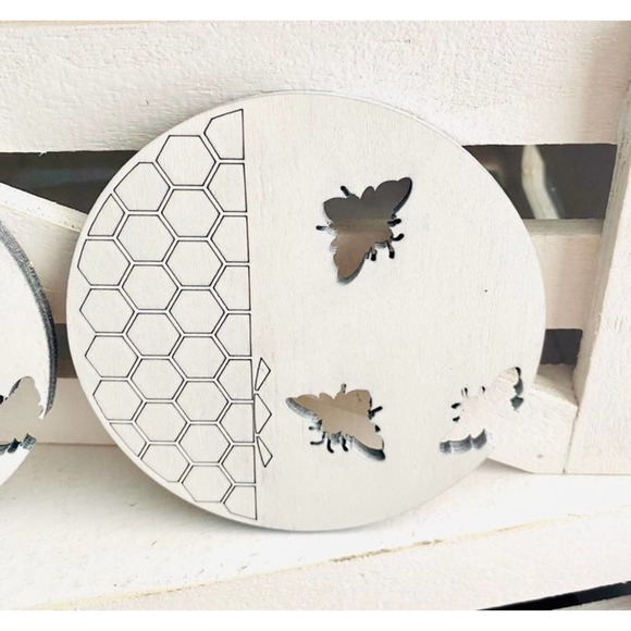 Set Of 4 White Farmhouse Inspired Bee Themed Wood Coasters - Picture 4 of 5